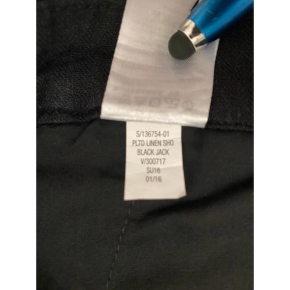 Womens Old Navy Linen Shorts 12 Black Pleated NEW - Picture 9 of 9